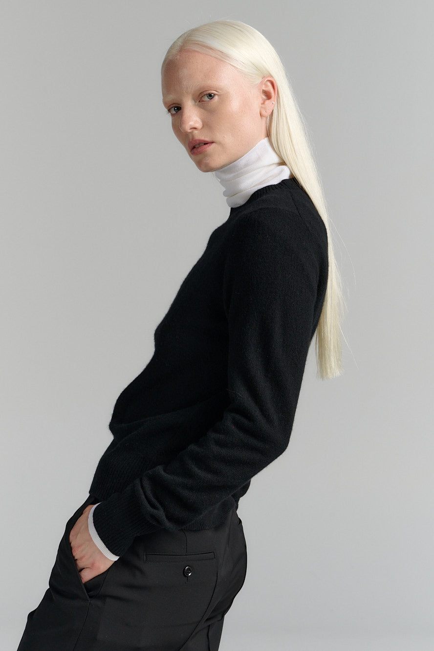 RHEA143. Crew. Black