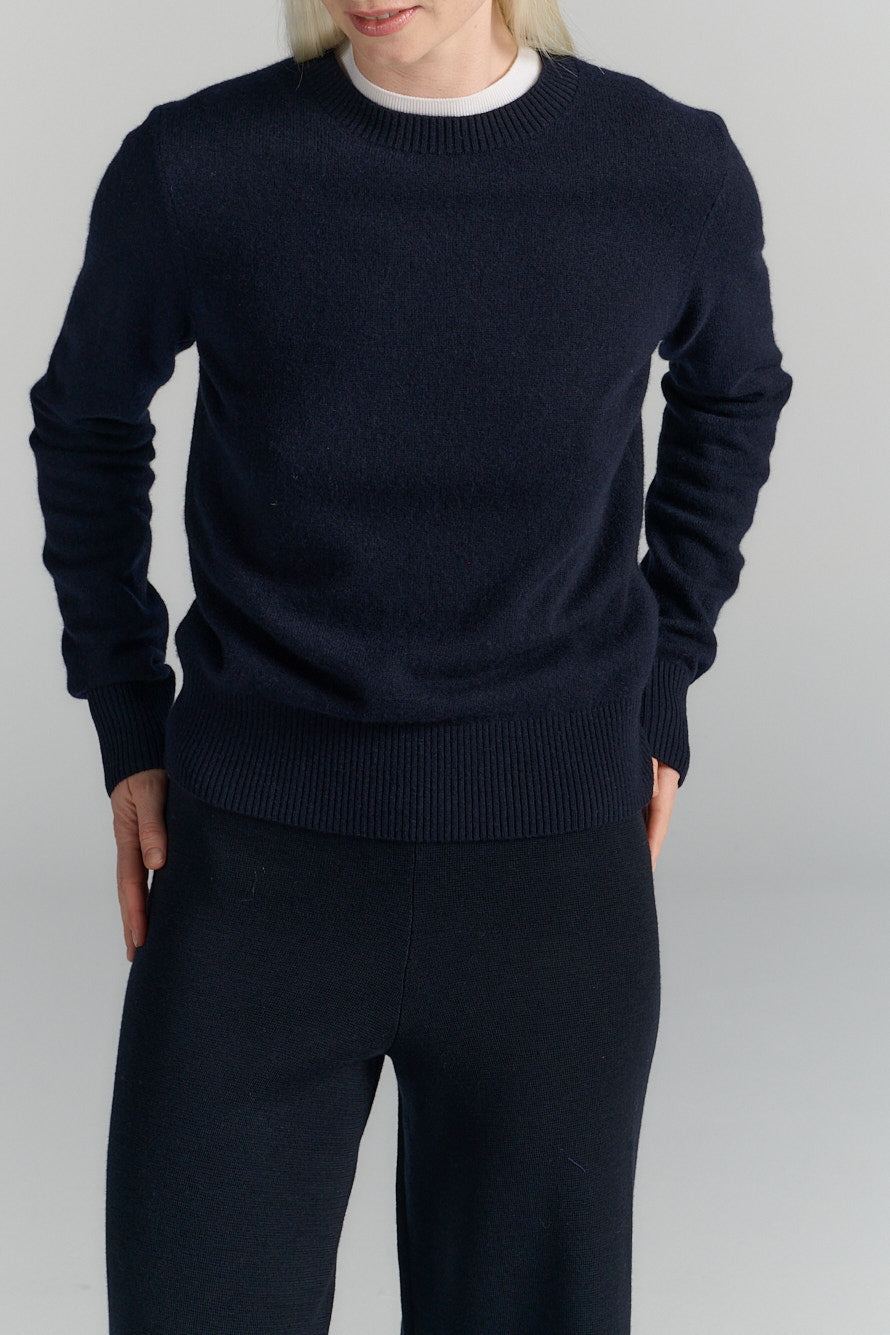 RHEA144. Crew. Navy