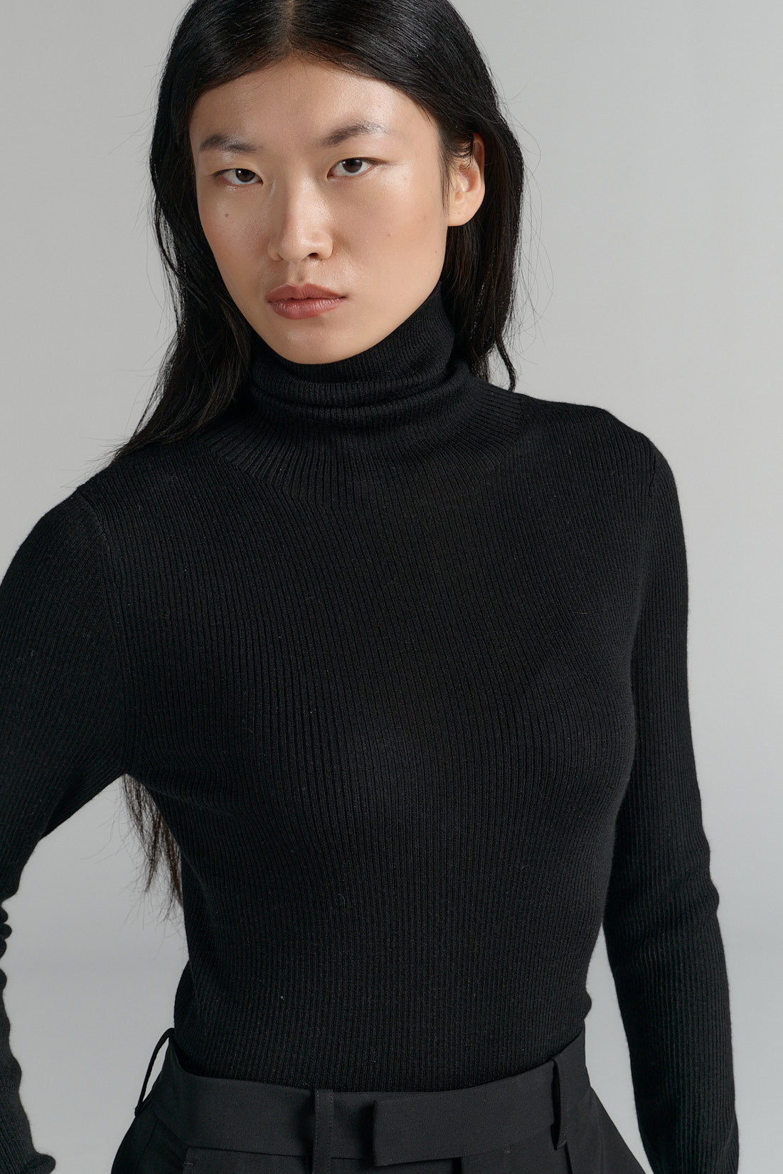 Ribbed Turtleneck | Merino Wool | Black