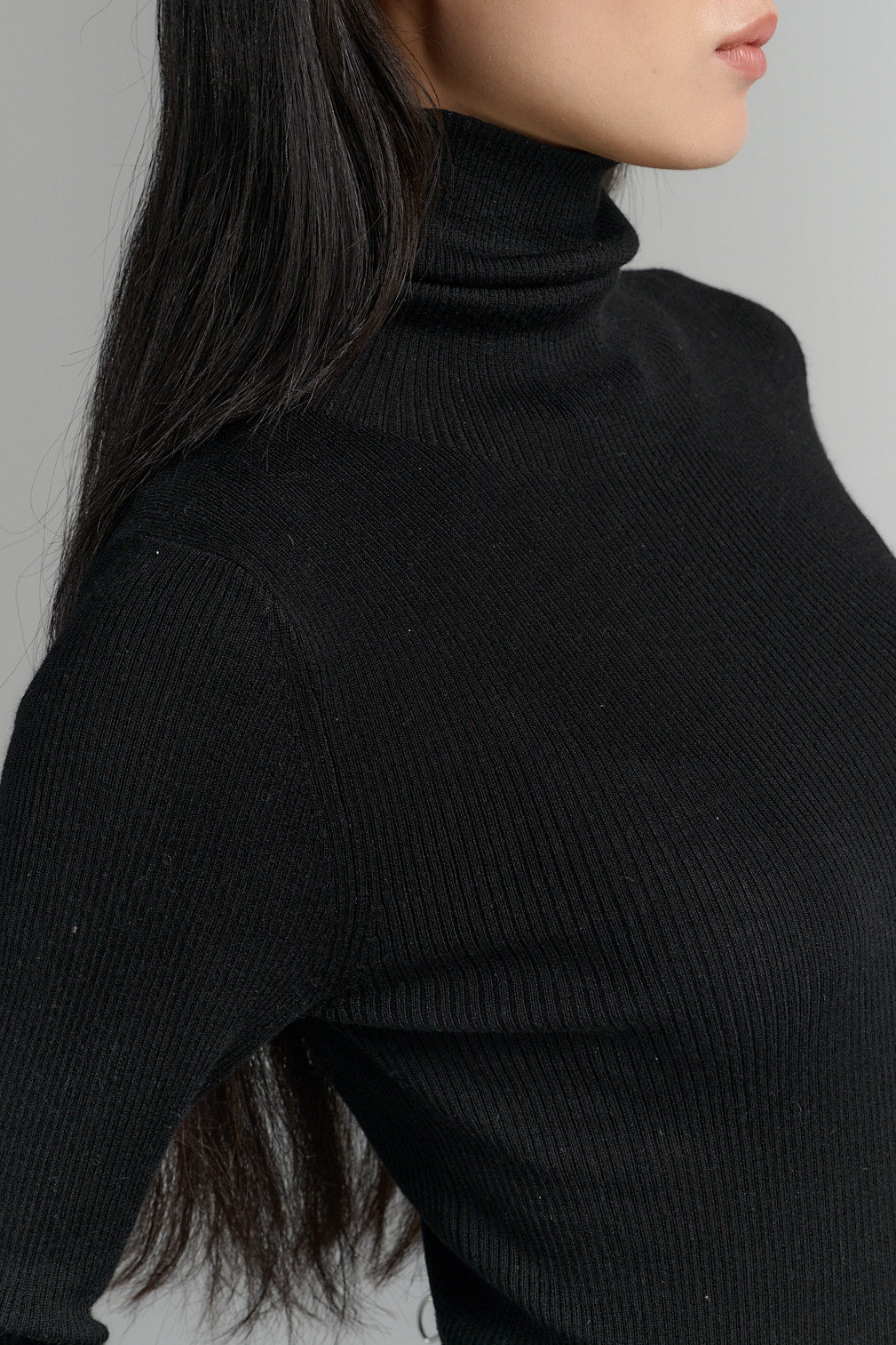 Ribbed Turtleneck | Merino Wool | Black