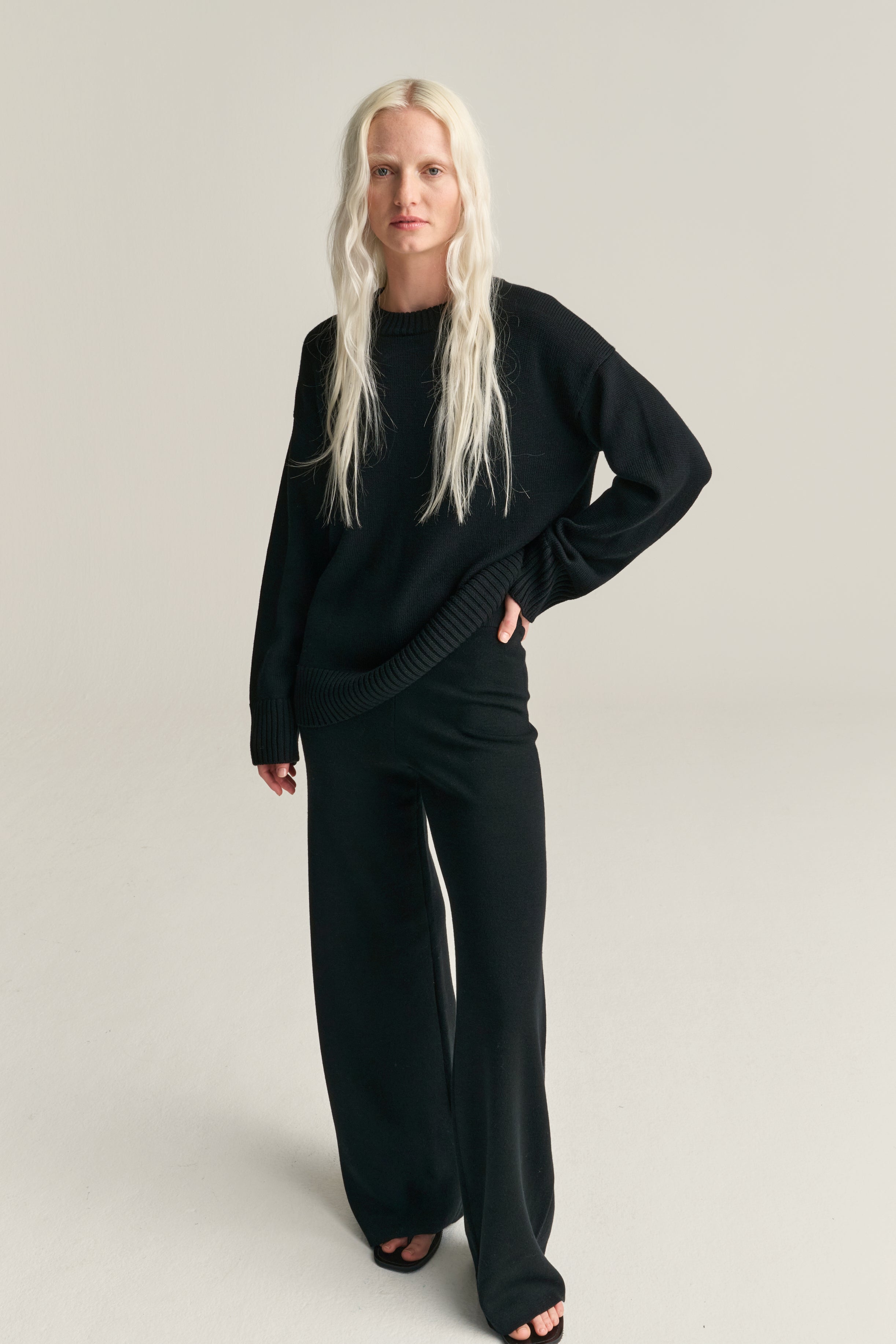 Pants | Merino Wool | Black – Rhea.
