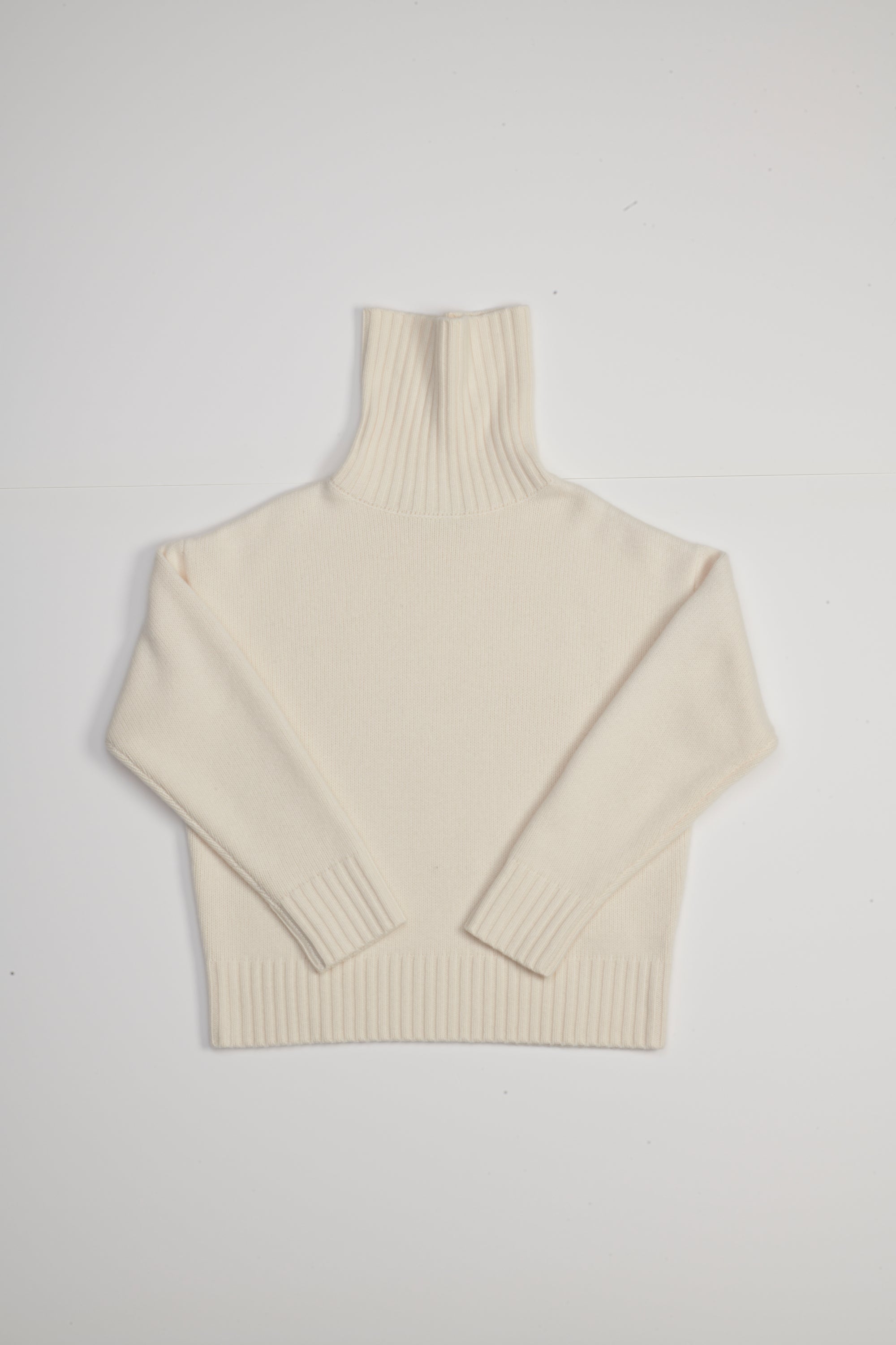 Heavy Turtle | Merino Wool | Cream