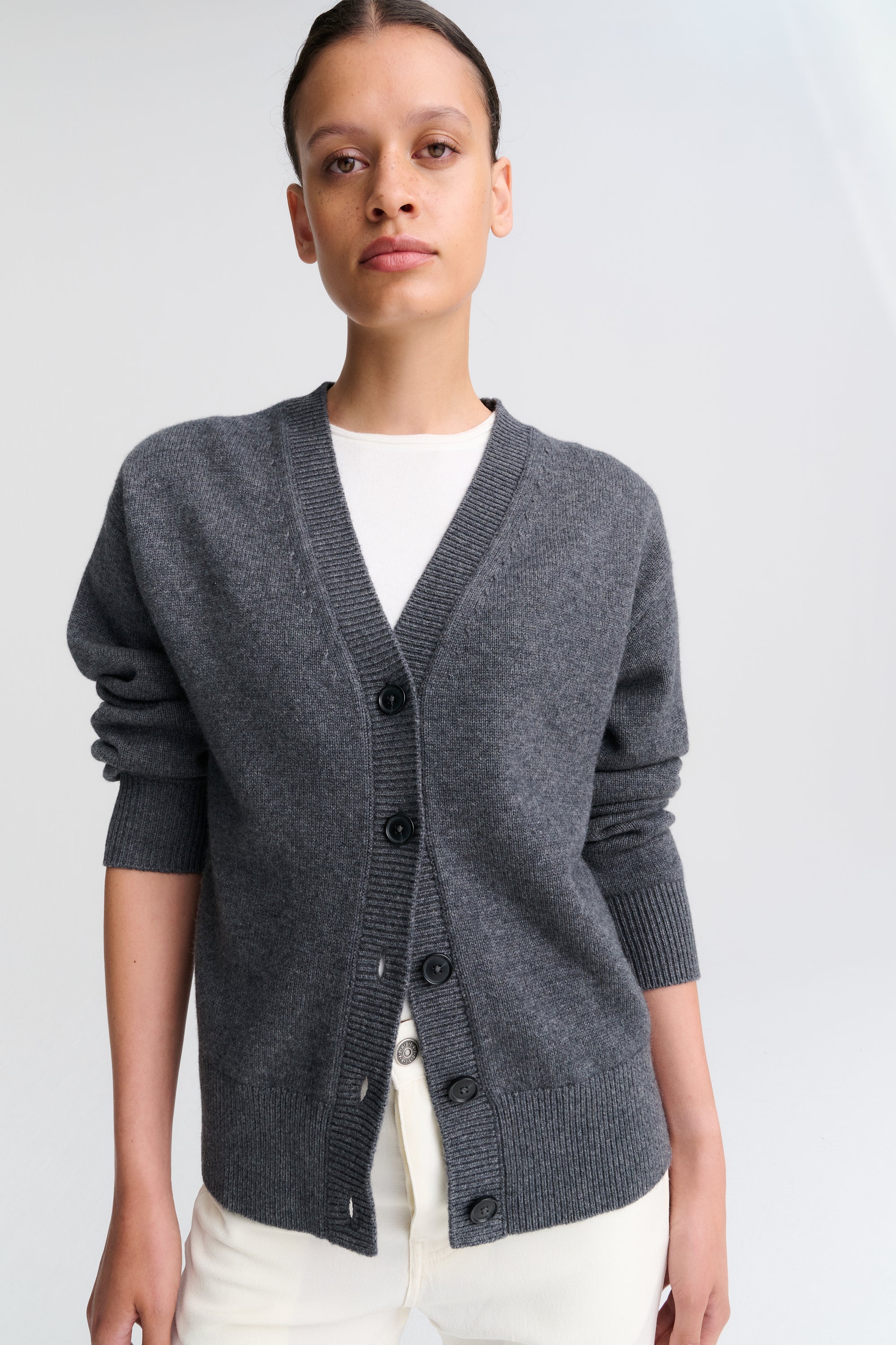 RHEA132 | Heavy Cardigan | Wool Cashmere | Dark Grey