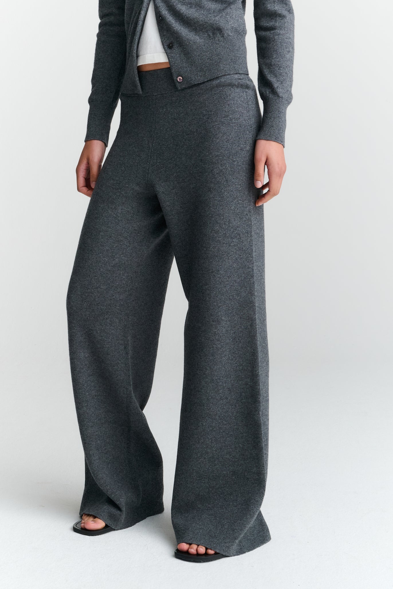 RHEA095 | Pants | Wool Cashmere | Grey