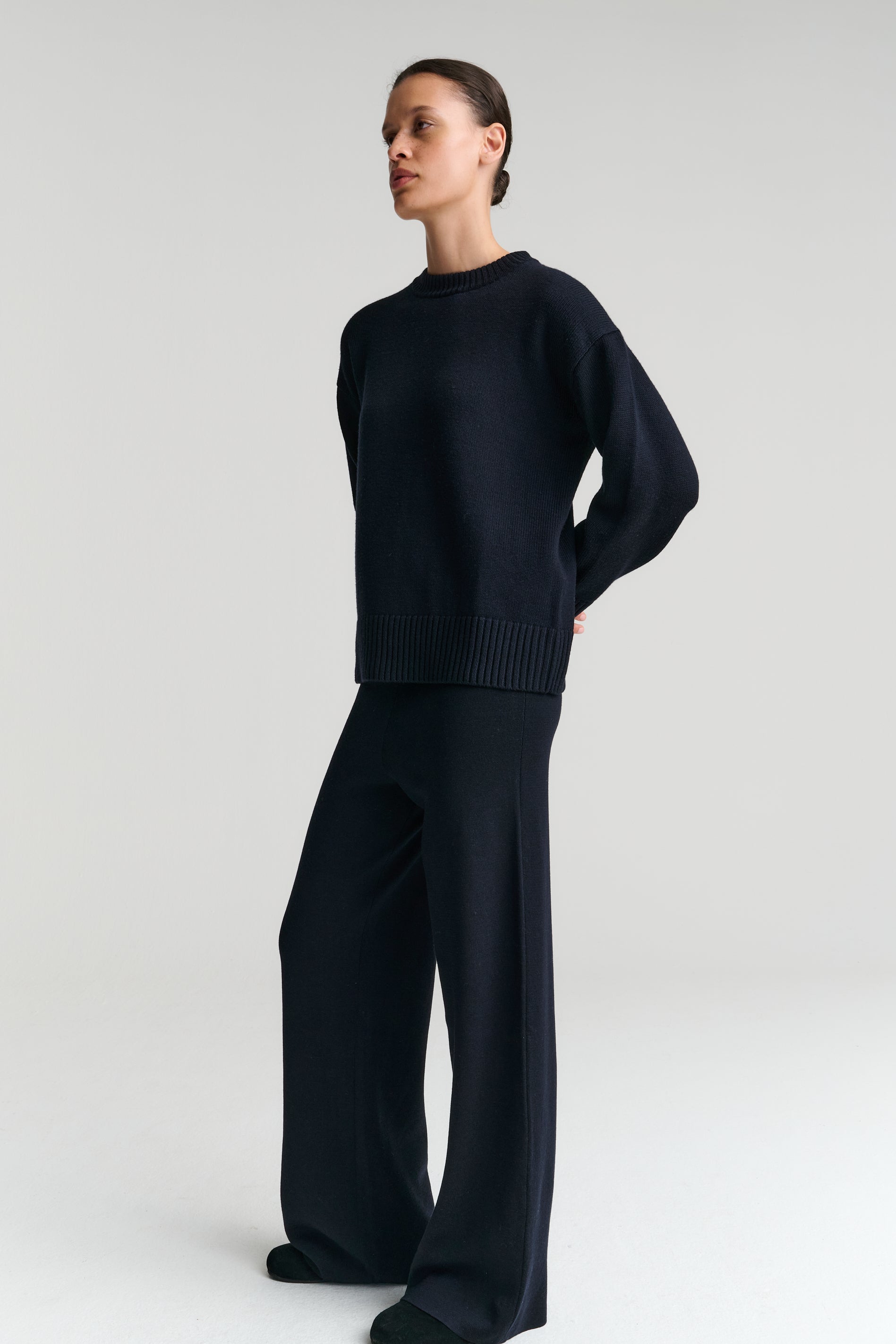 RHEA129 | Pants | Merino Wool | Navy