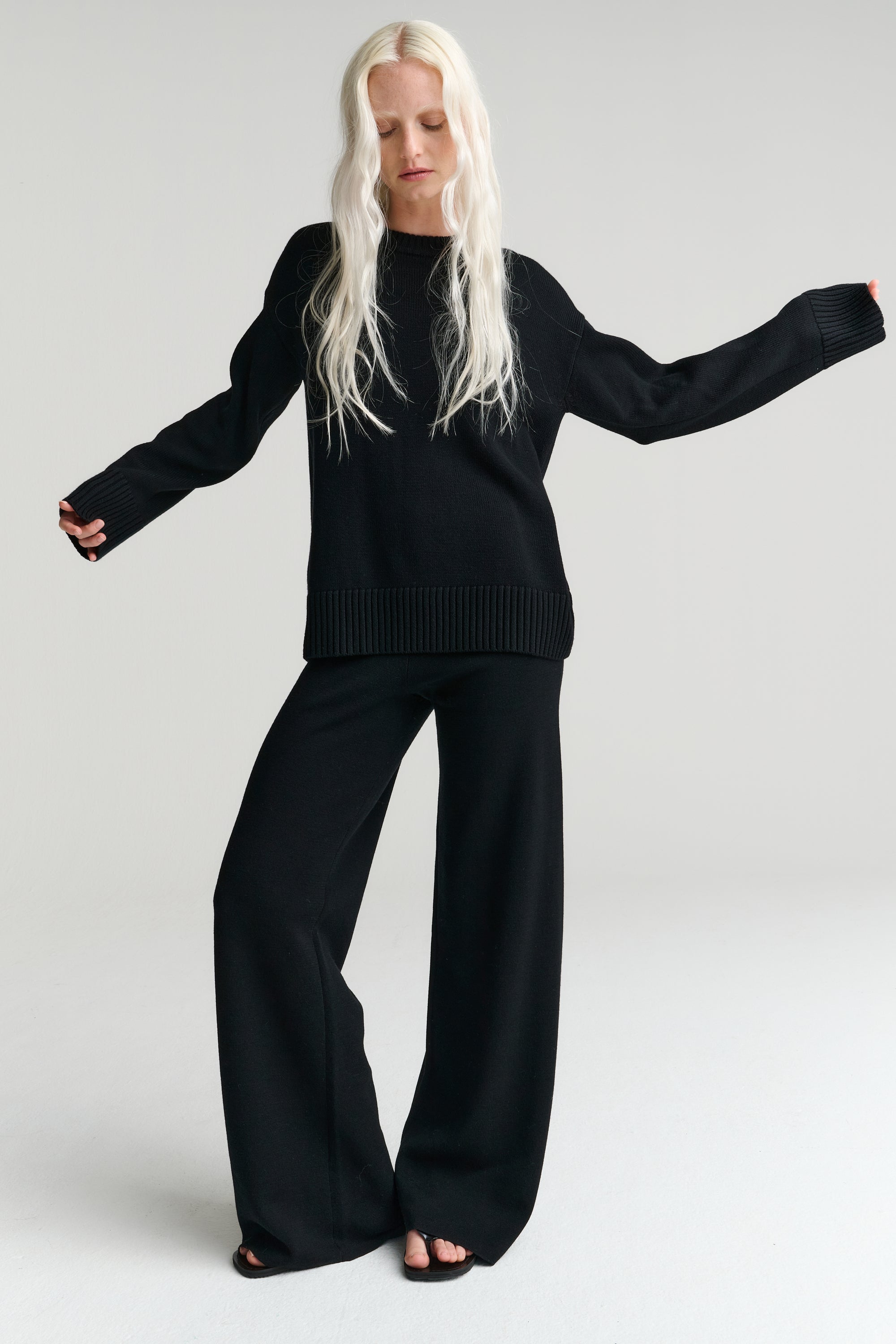 RHEA127 | Pants | Merino Wool | Black