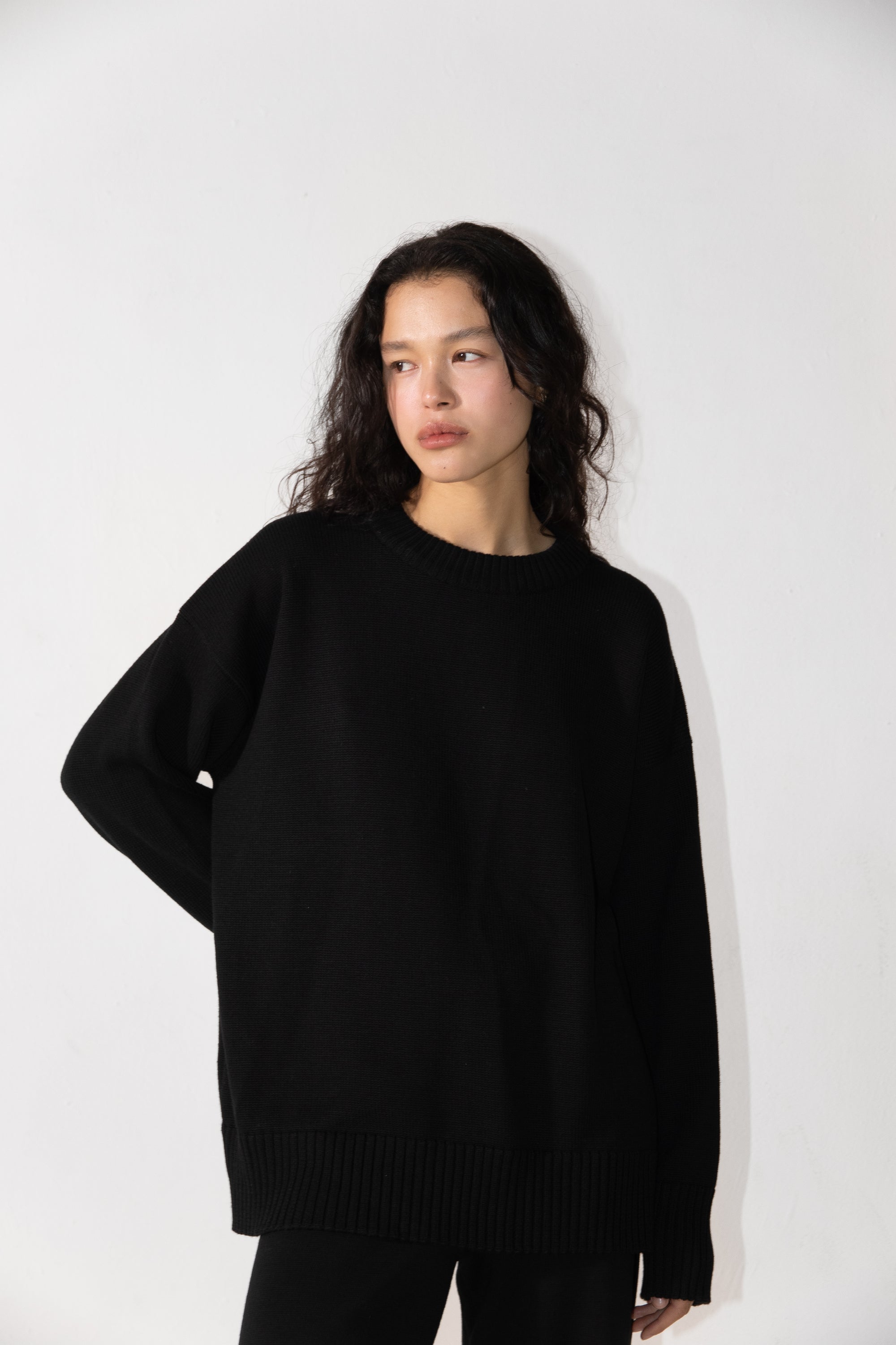 RHEA128. Heavy Crew. Black