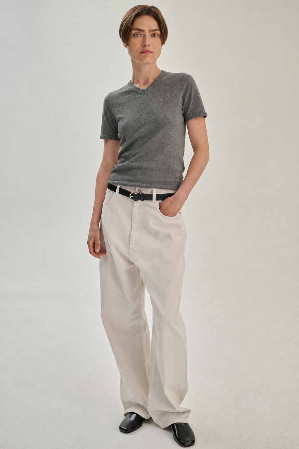 SW23.05 | Cropped TShirt V Neck | Cotton Cashmere | Mid Grey