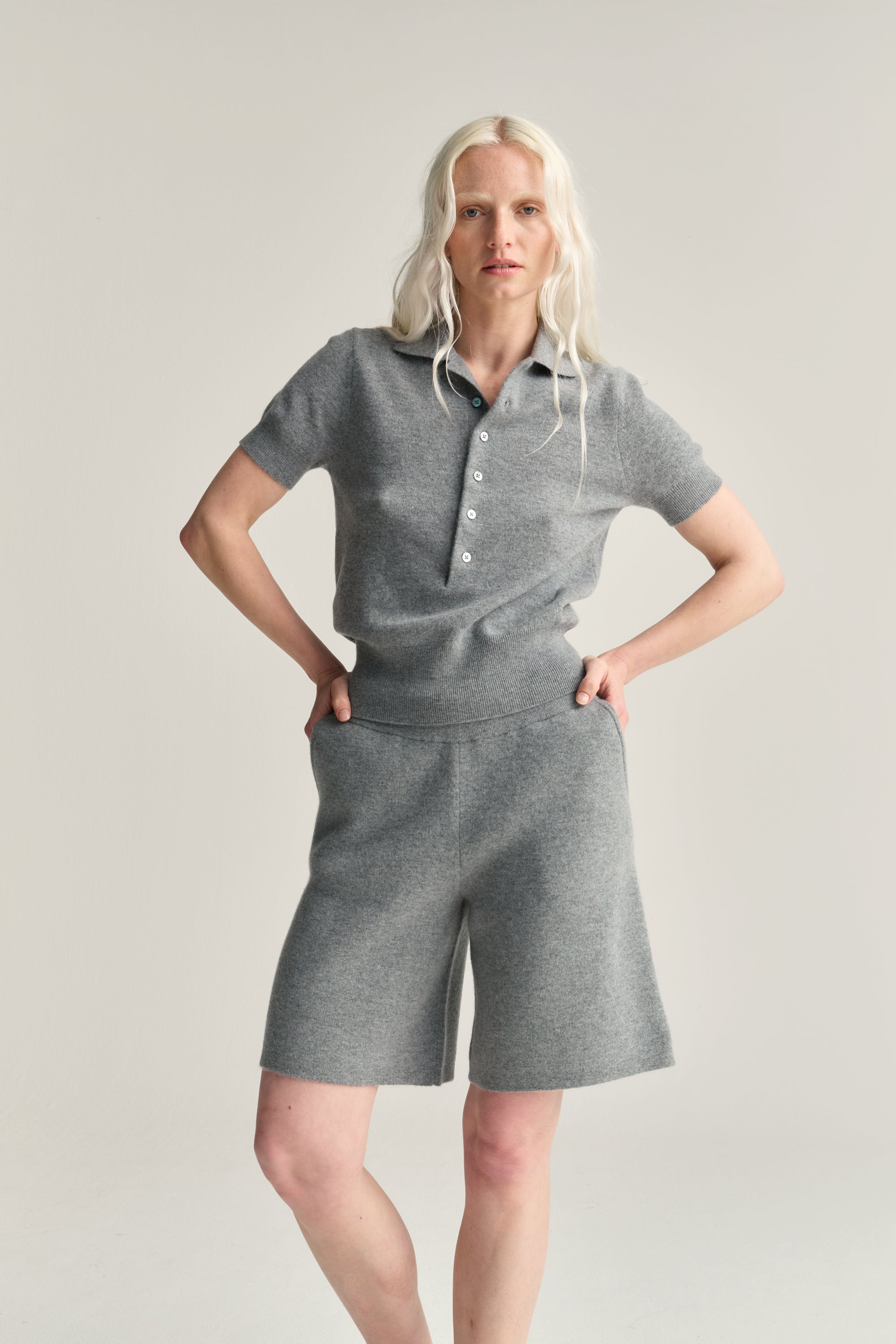 RHEA203 | Shorts | Wool Cashmere | Grey