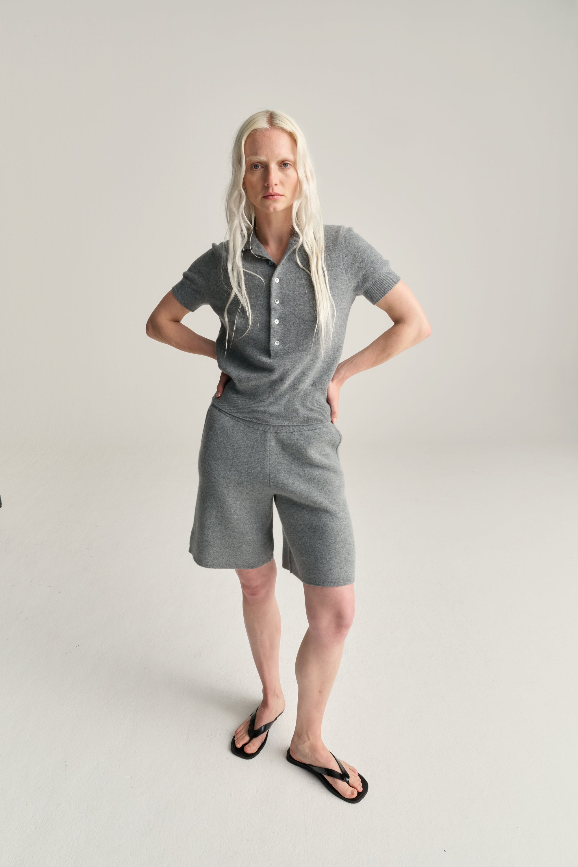 RHEA203 | Shorts | Wool Cashmere | Grey