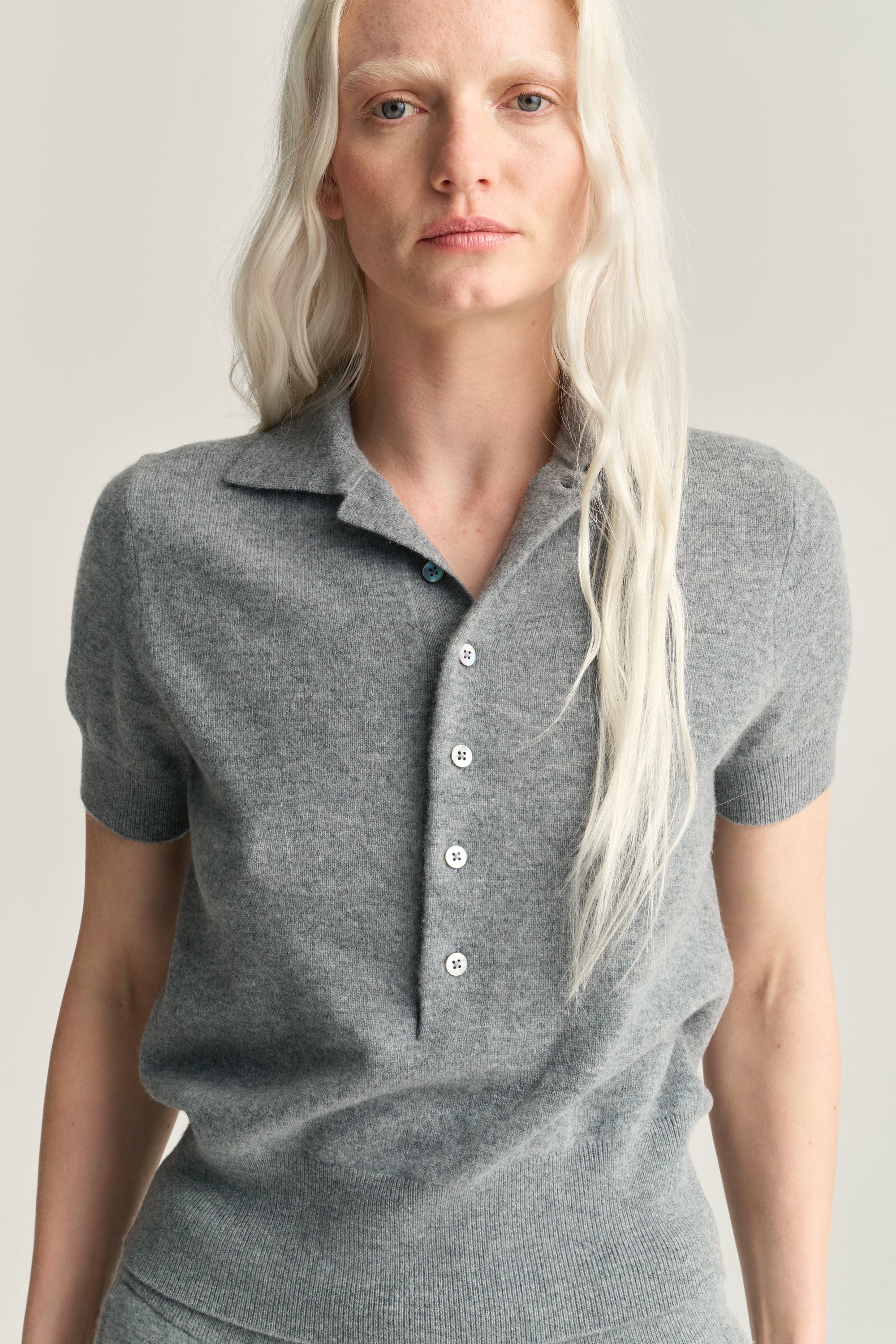 SW20.05 | Polo | Wool Cashmere | Mid Grey
