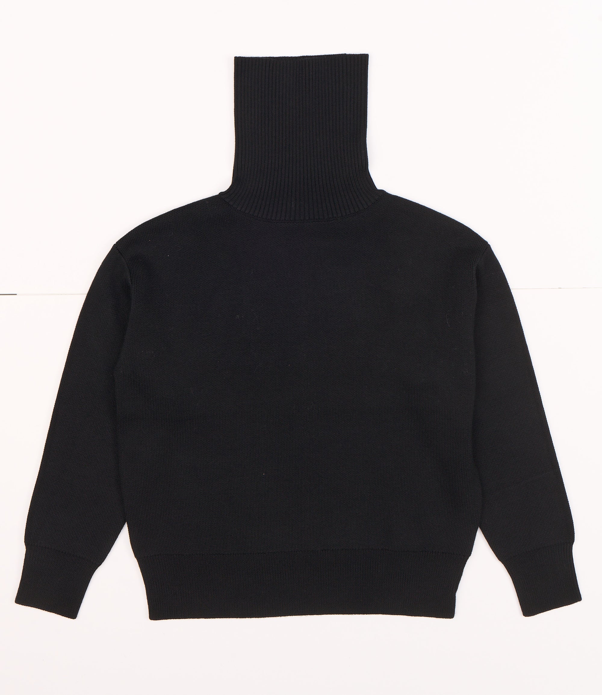 Double Knitted Turtle | Merino Wool | Black