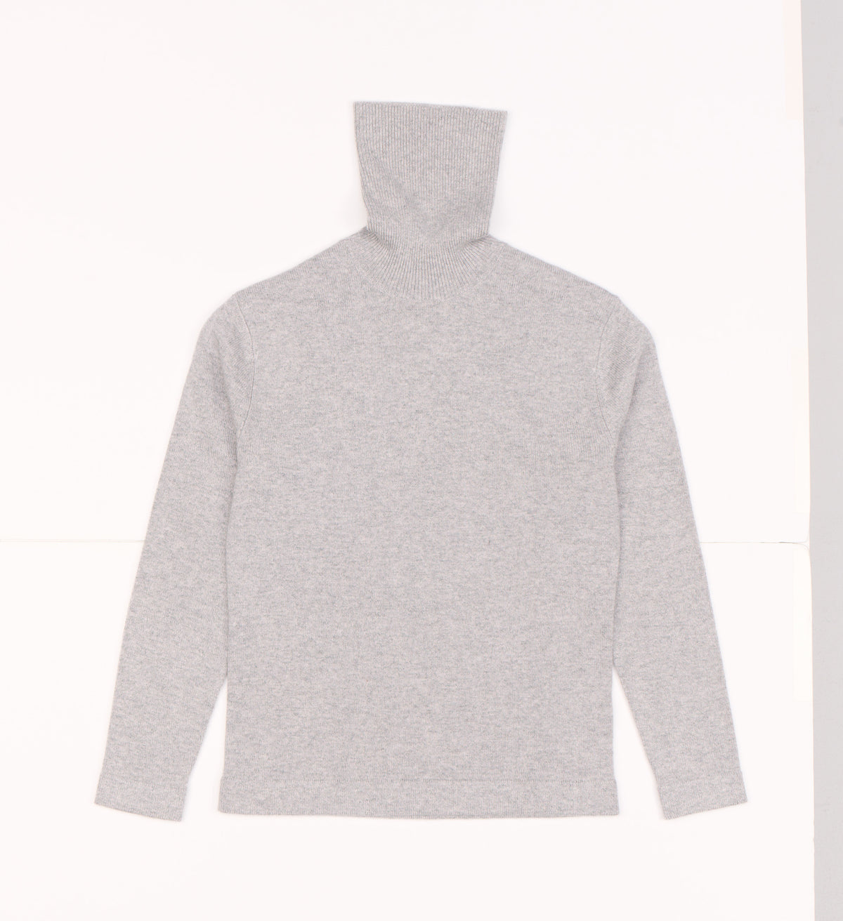 SW07.04 | Turtleneck | Light Grey | Wool &amp; Cashmere