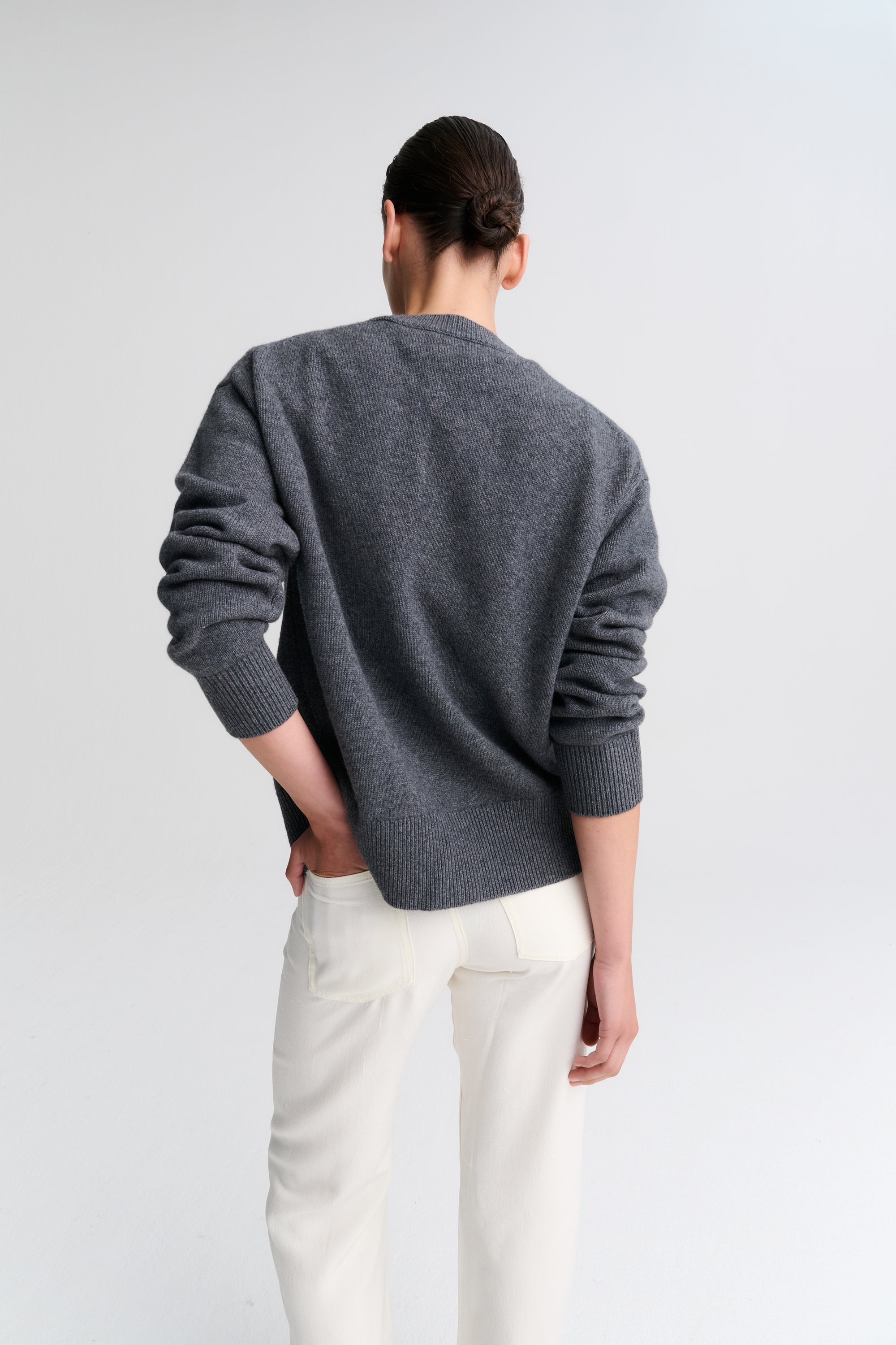 RHEA132 | Heavy Cardigan | Wool Cashmere | Dark Grey