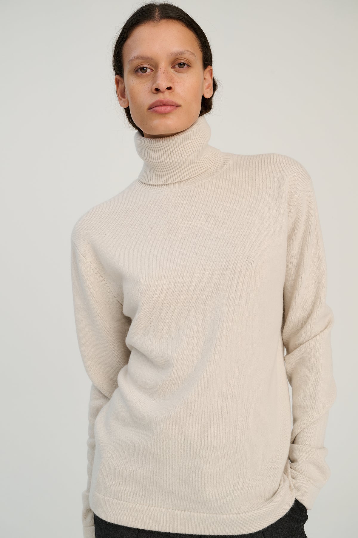 SW07.08 | Turtleneck | Sand | Wool &amp; Cashmere