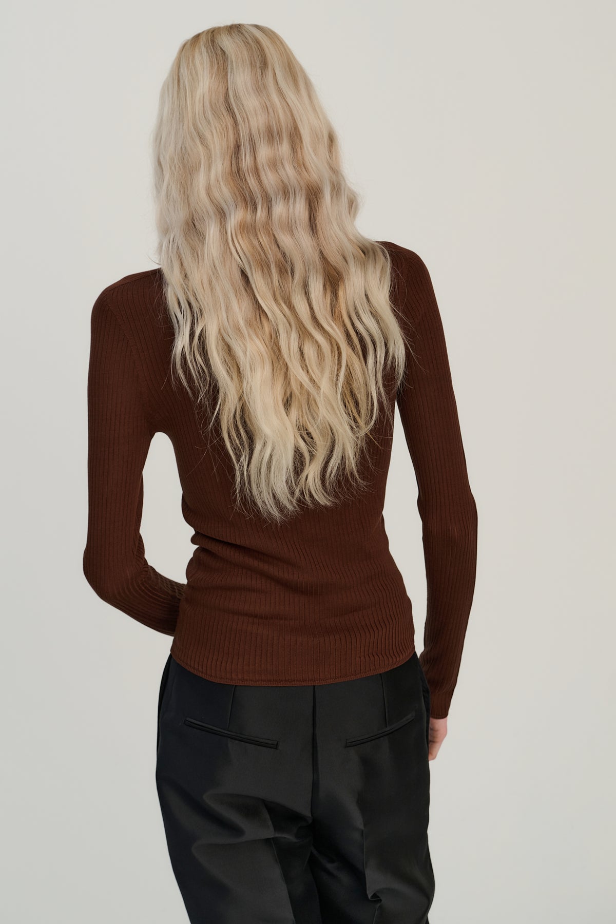 SW12.10 | Rib Crew | Tabacco | Pure Silk