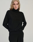 RHEA136 | Turtle Neck | Merino Wool | Black