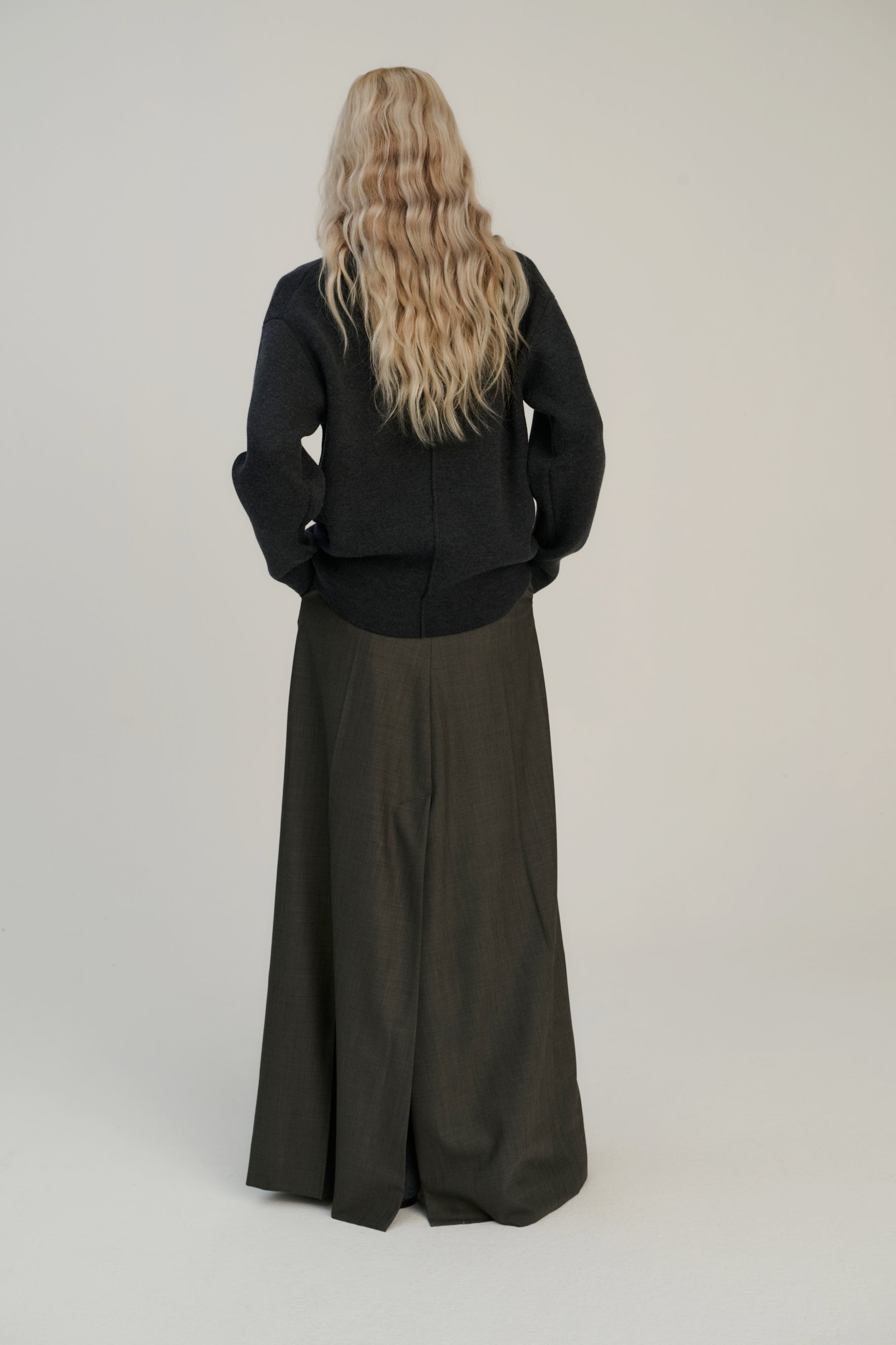 Double Knitted Crew | Merino Wool | Dark Grey
