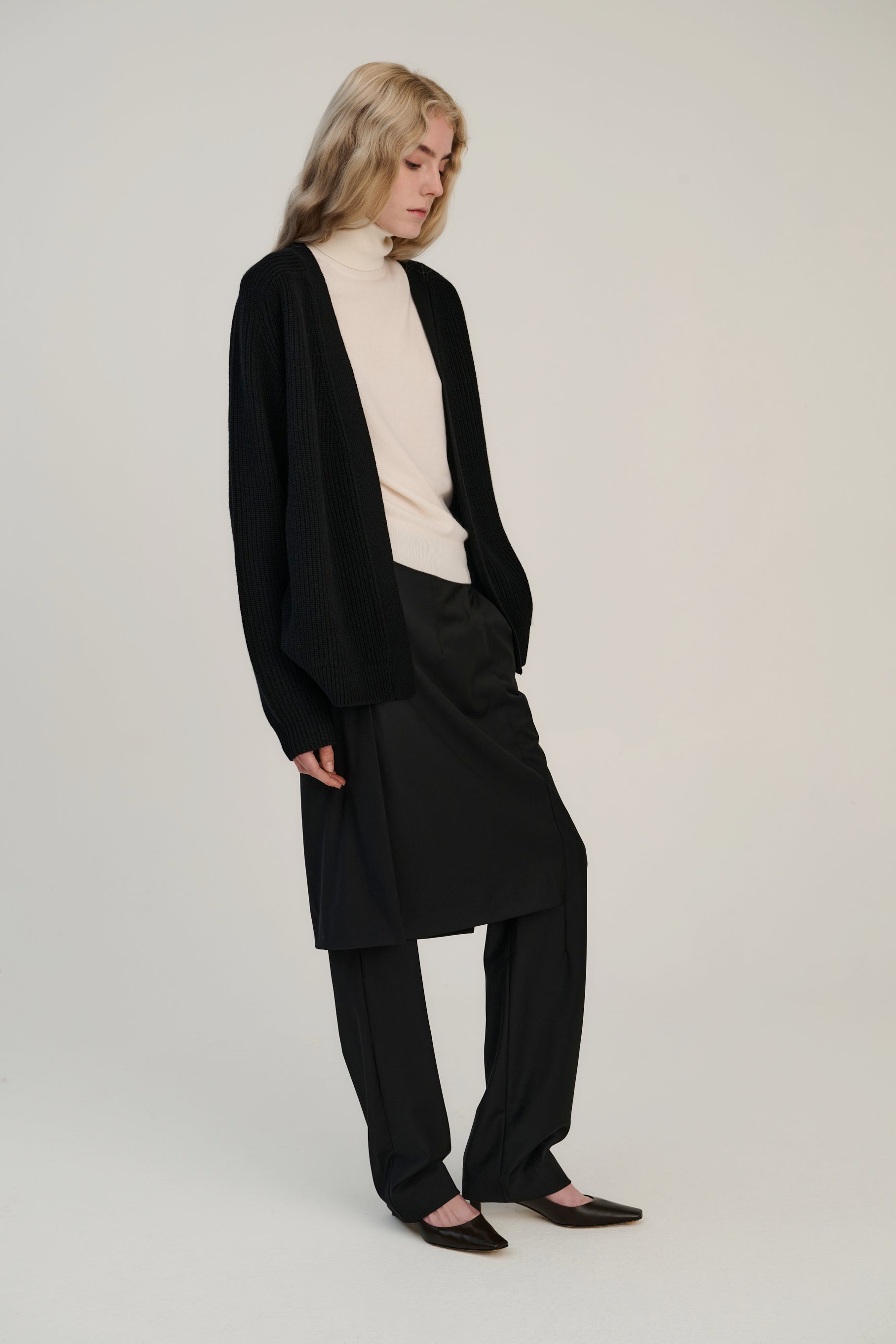 Rib Cardigan | Black | Wool &amp; Cashmere