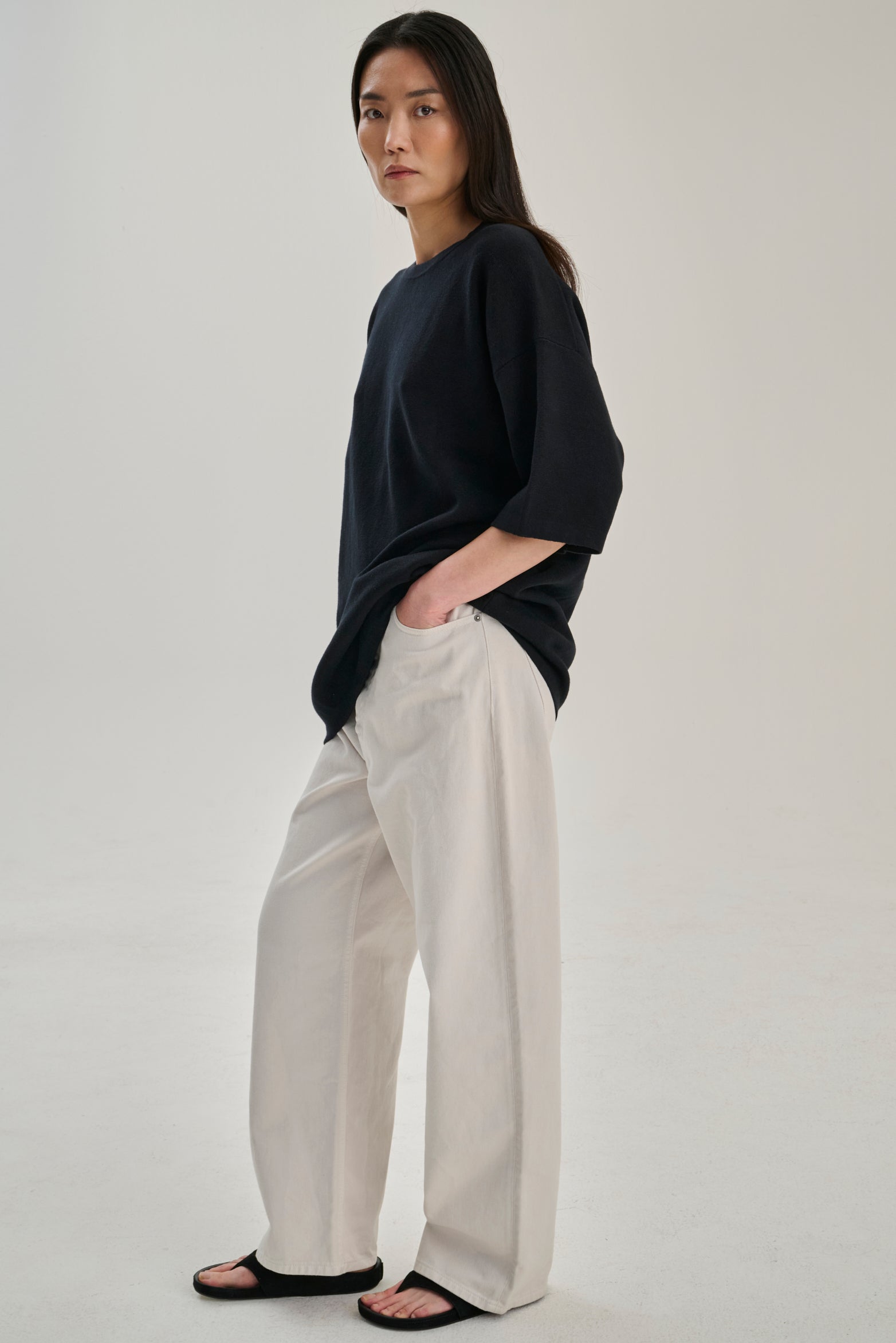 SW25.01 | Long Tshirt | Cotton Cashmere | Black