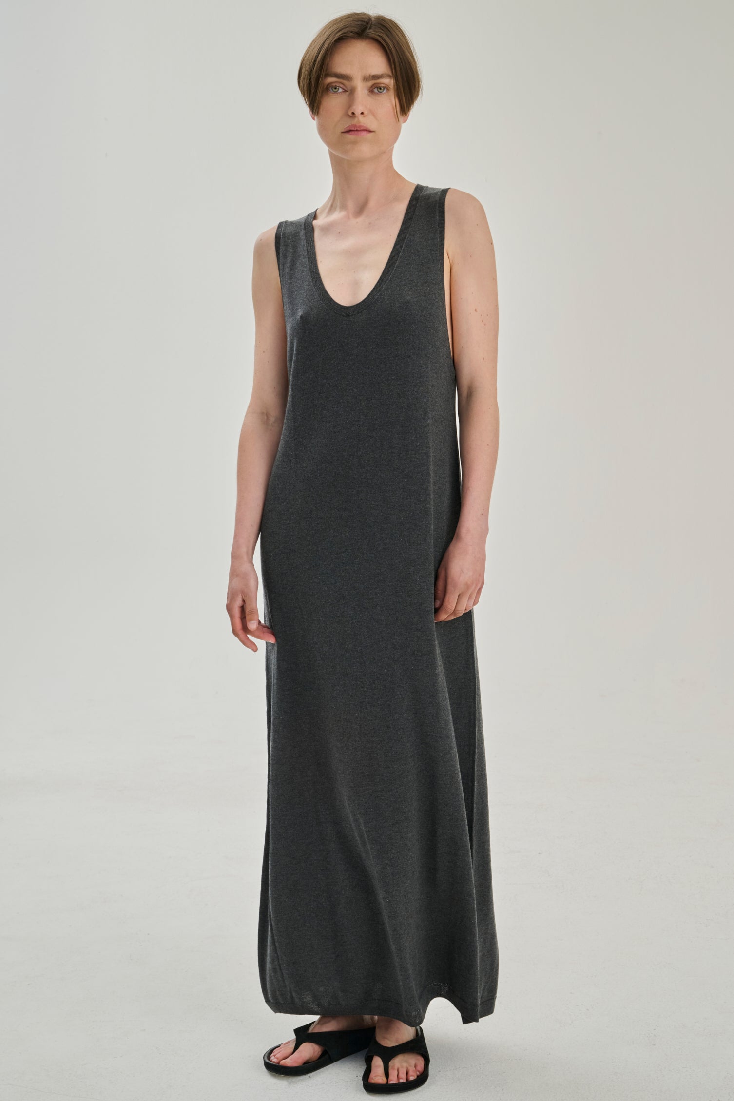 D001.07 | Kleid | Seide Wolle Kaschmir | Dunkelgrau