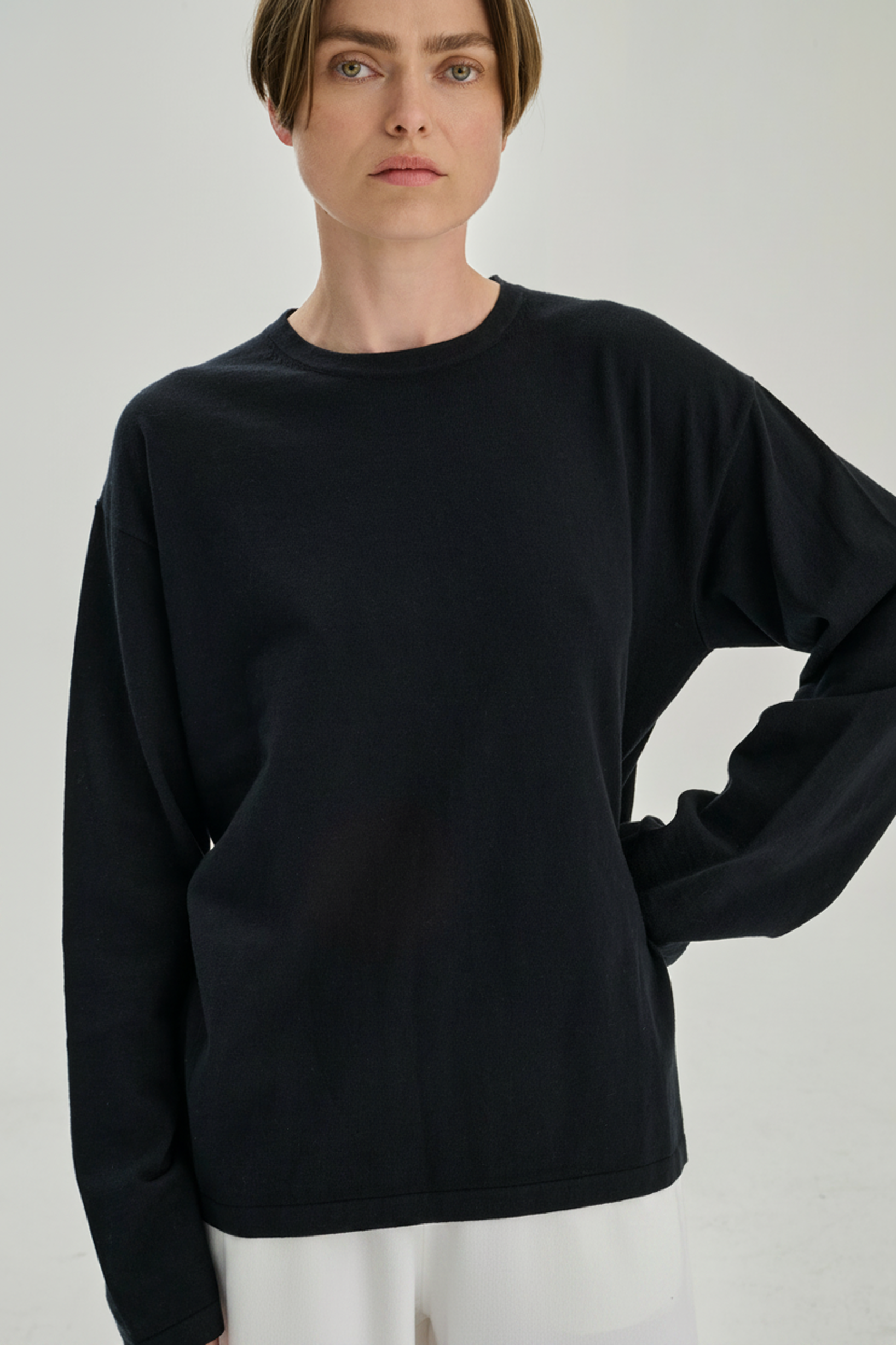 SW26.01 | Long Sleeve Tshirt | Cotton Cashmere | Black