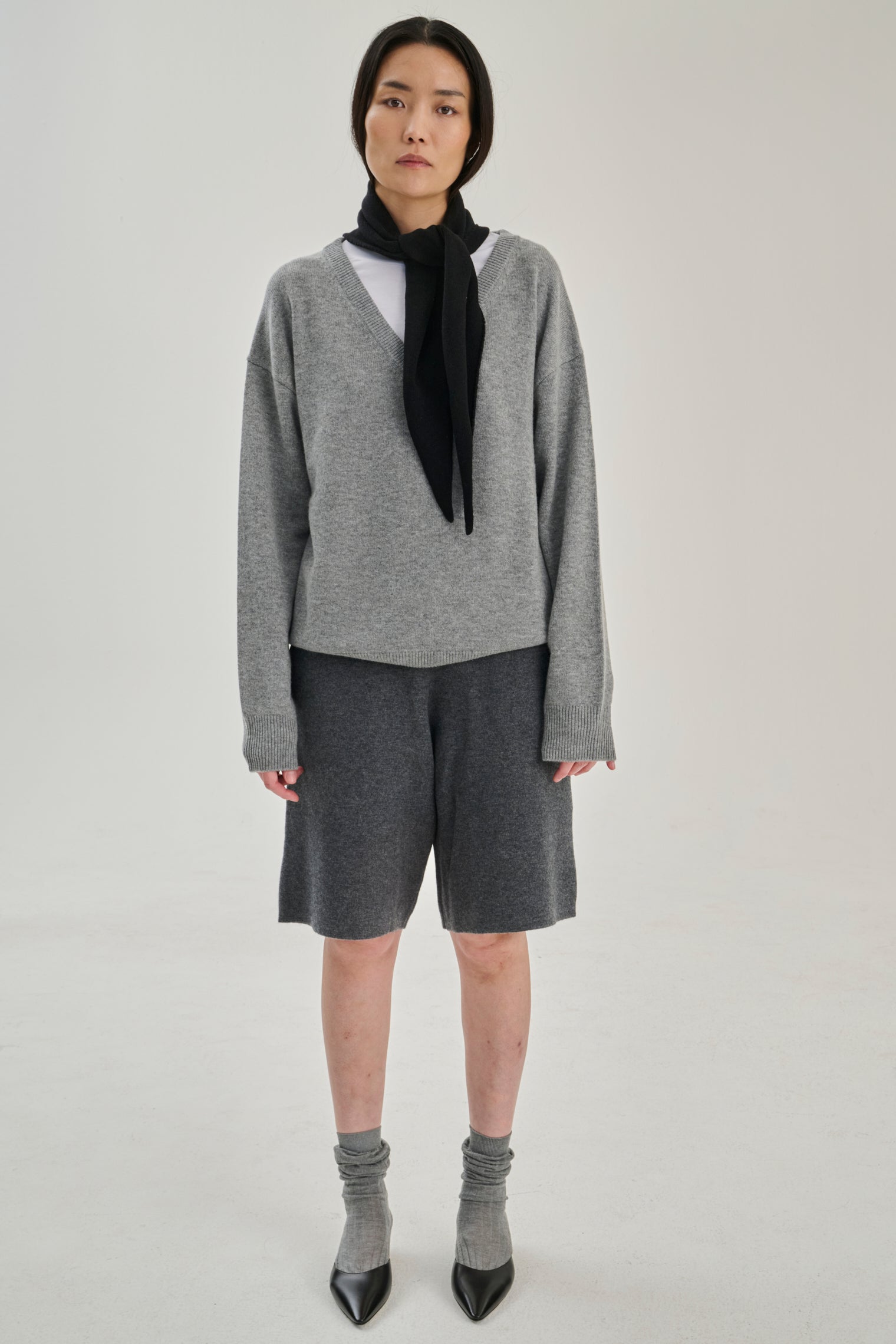A002.01 | Bandana | Wool Cashmere | Black