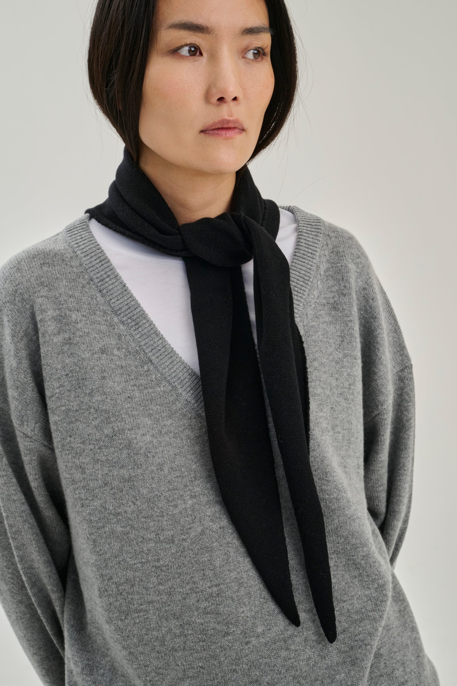 A002.01 | Bandana | Wool Cashmere | Black