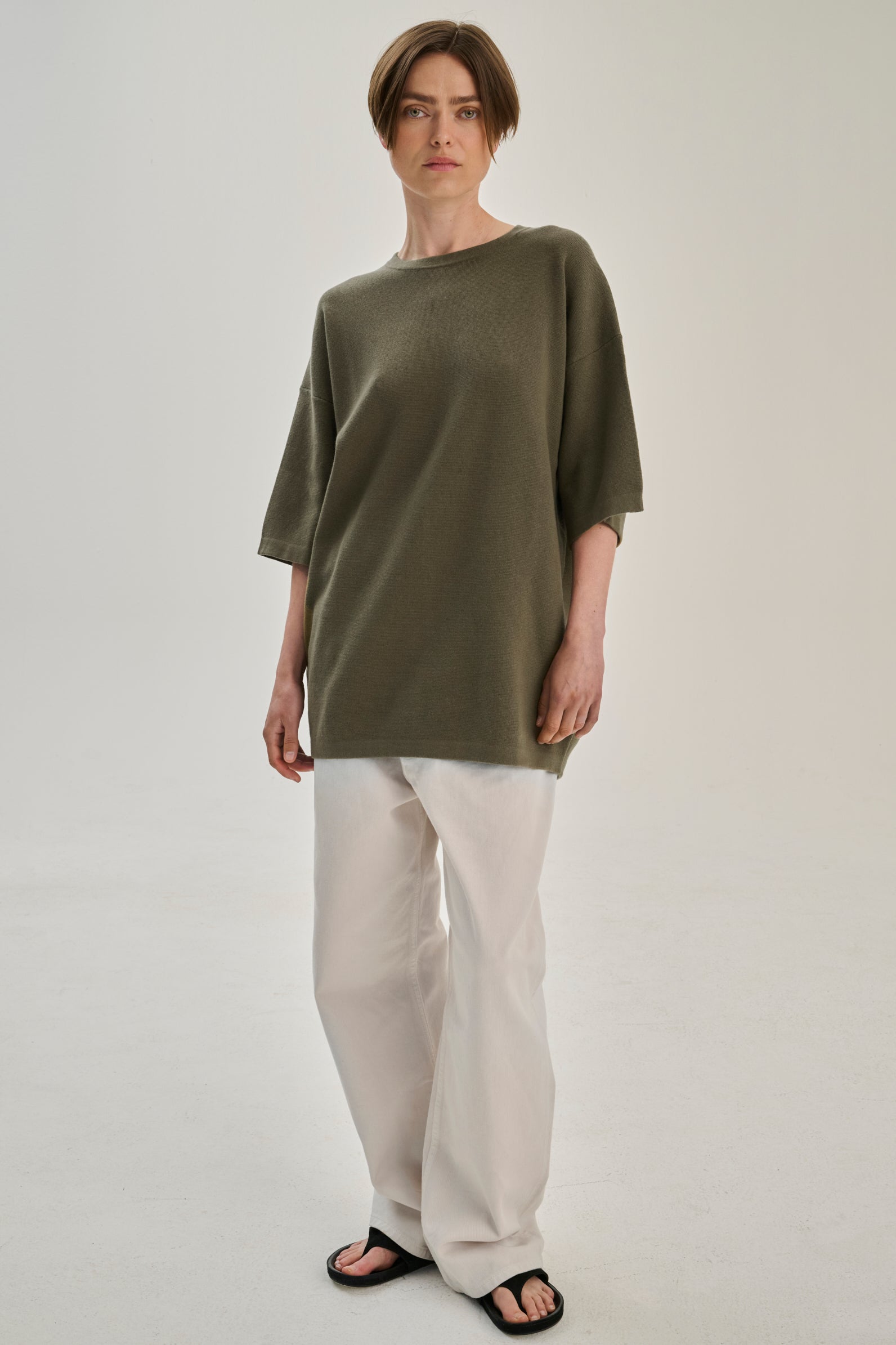 SW25.12 | Long Tshirt | Cotton Cashmere | Olive