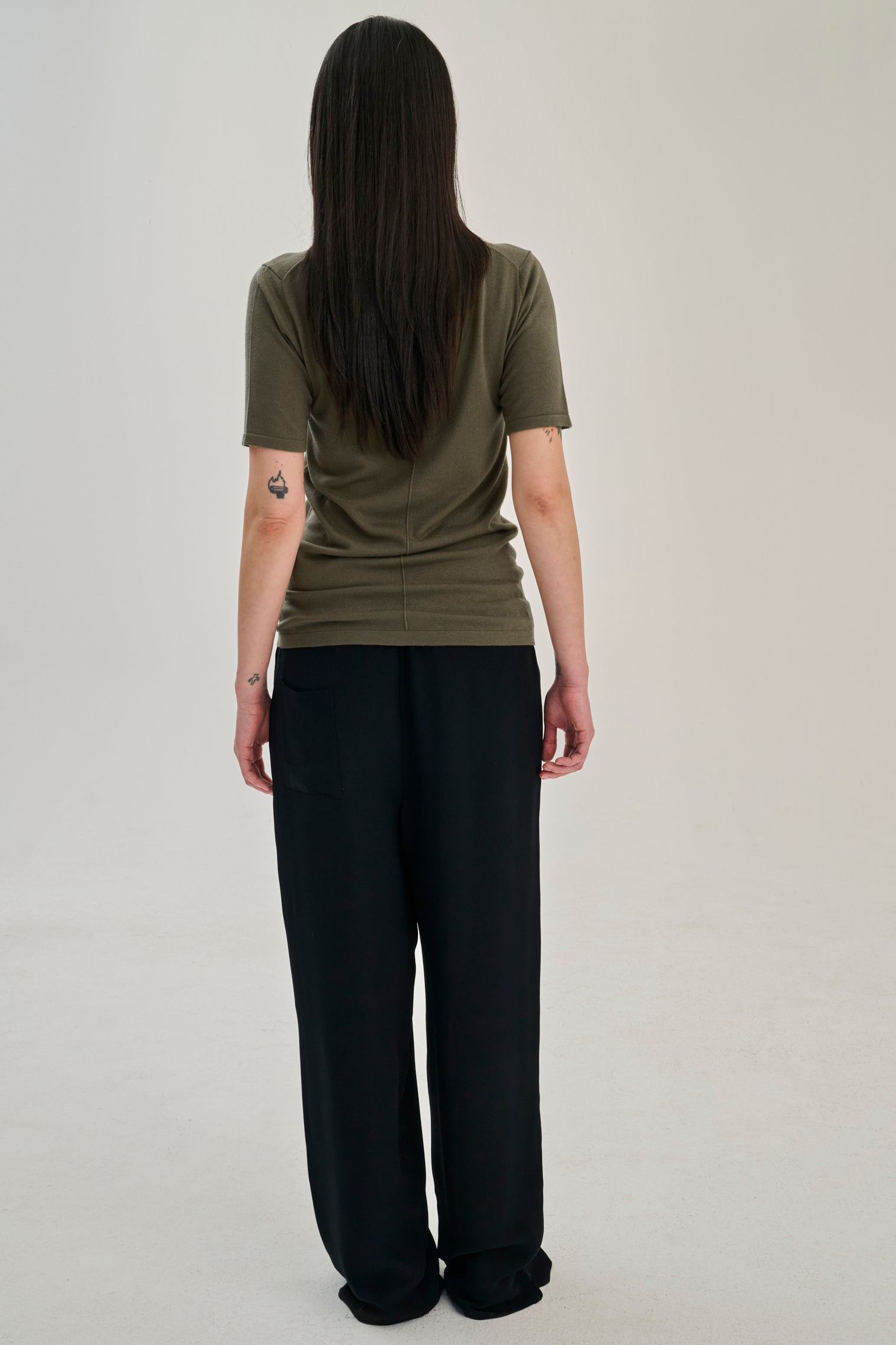 SW34.12 | Long Fitted Tshirt | Olive | Silk Wool Cashmere