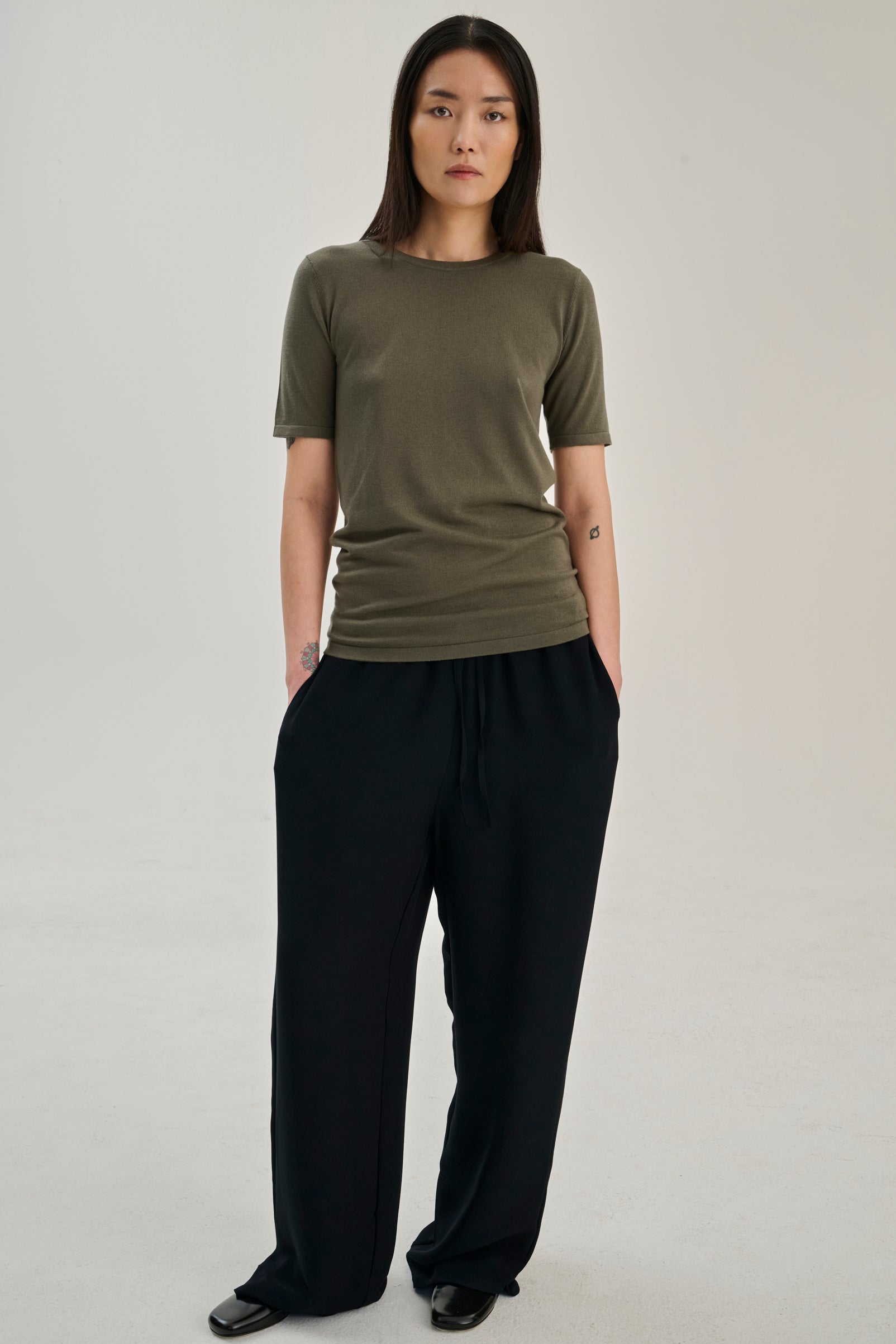 SW34.12 | Long Fitted Tshirt | Olive | Silk Wool Cashmere