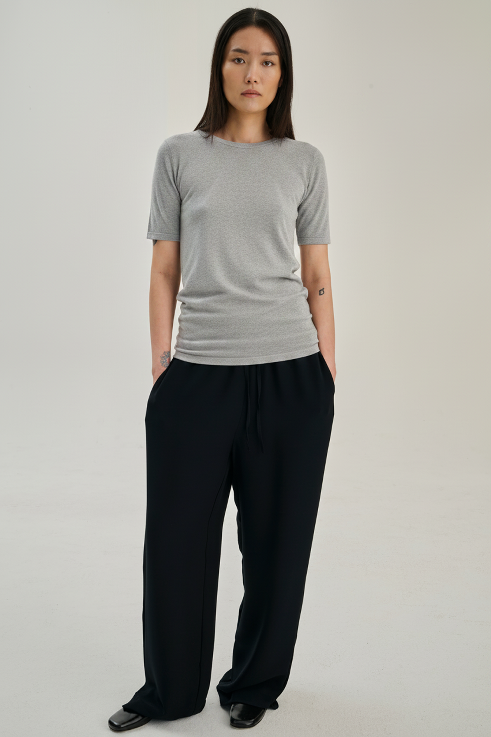 SW34.04 | Long Fitted Tshirt | Light Grey | Silk Wool Cashmere