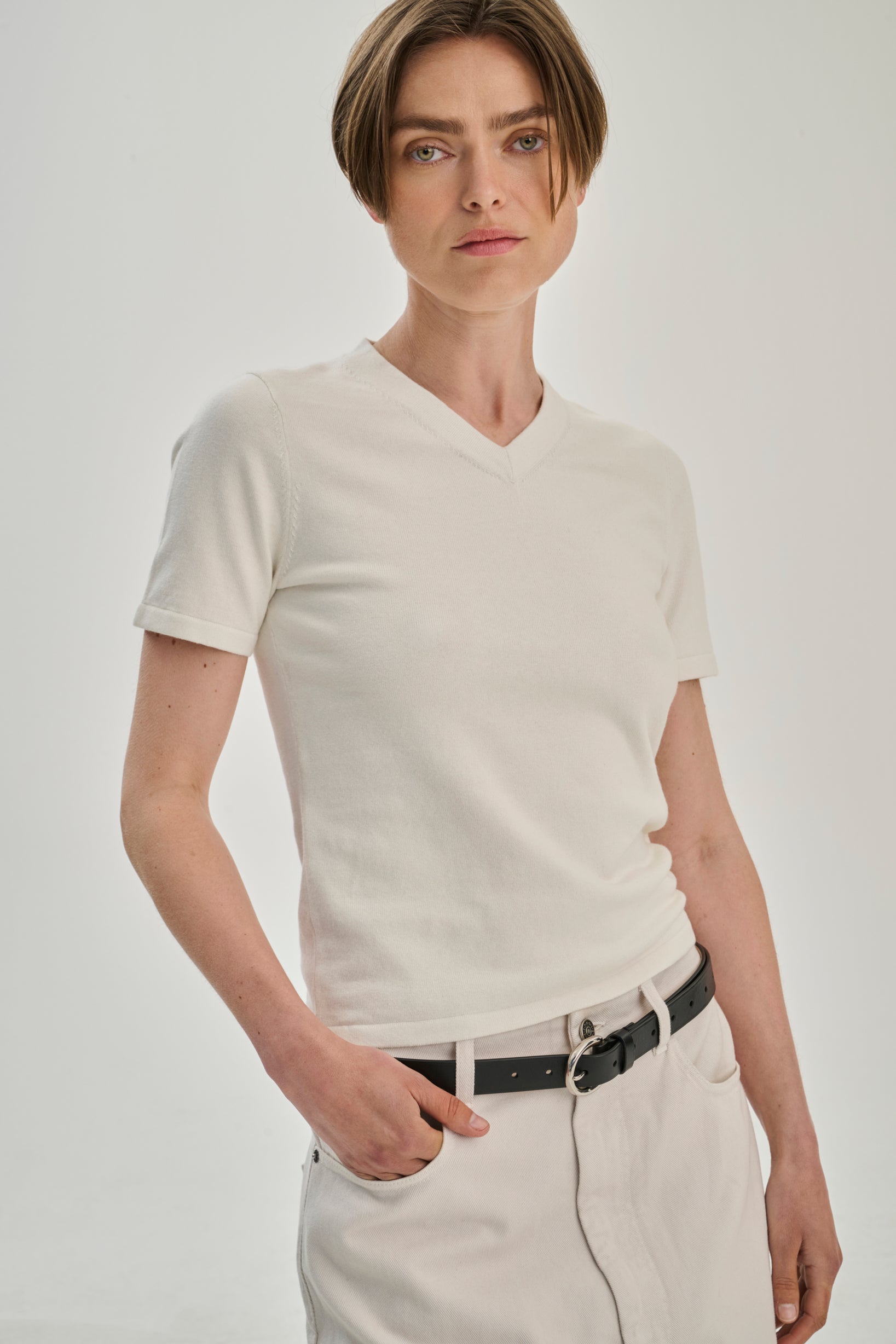 SW23.03 | Cropped TShirt V Neck | Cotton Cashmere | Off White