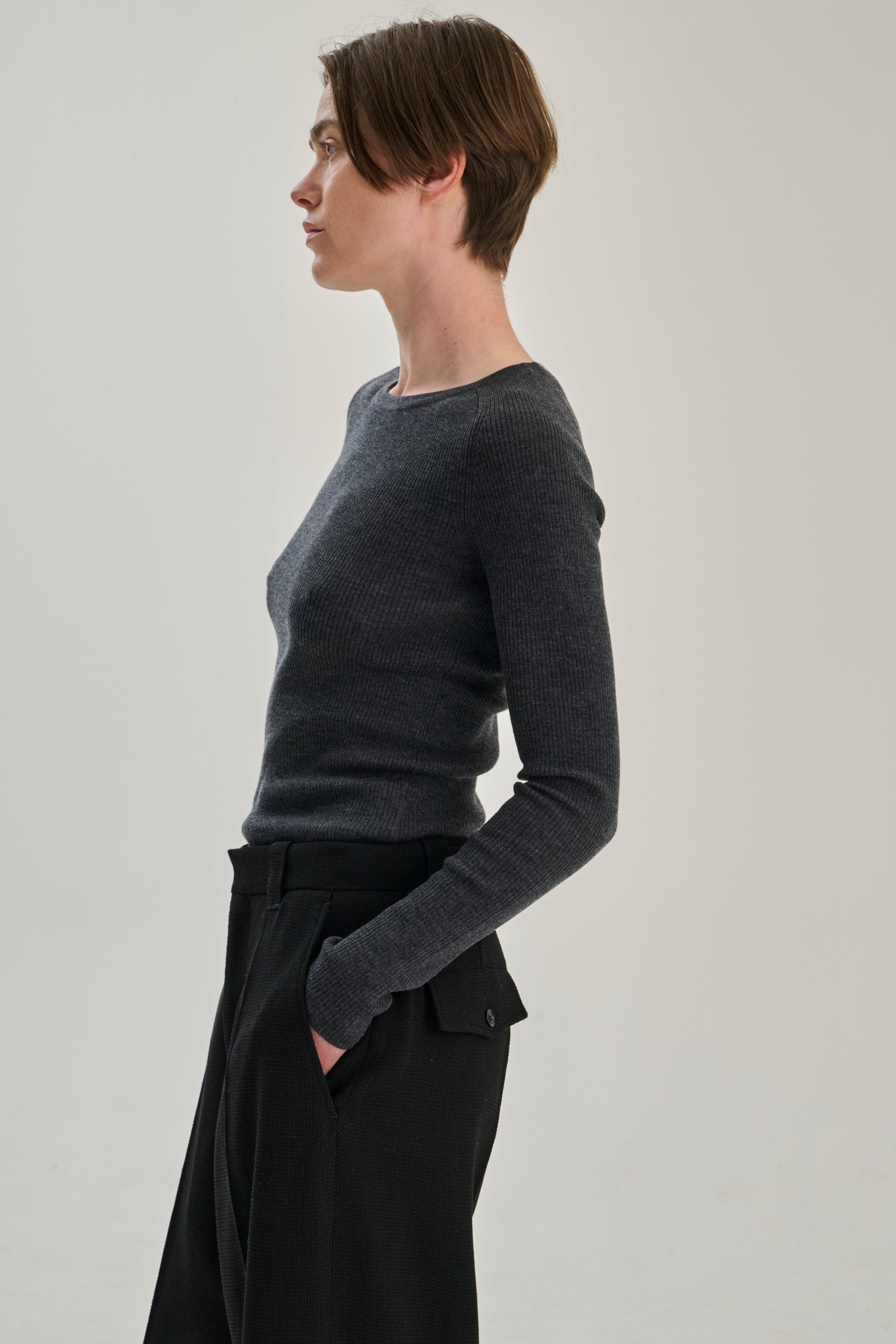 SW16.05 | Rib Crew | Merino Wool | Mid Grey